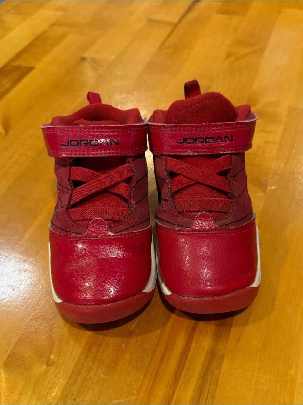 Jordan Red toddler Sneakers  6C